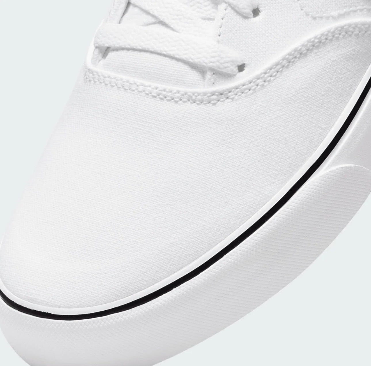 Nike SB Chron 2 Canvas Trainers White Men's